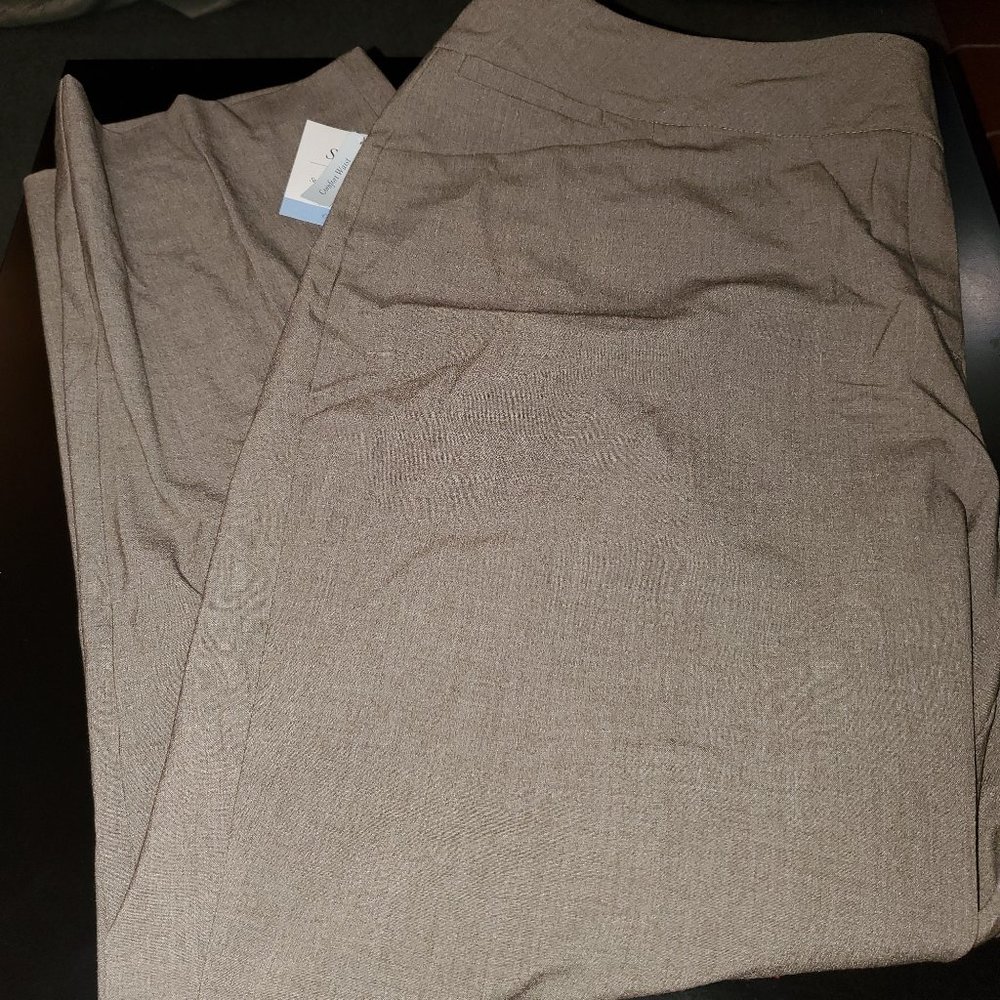 NWT Croft & Barrow taupe pull-on dress pants (22W)
